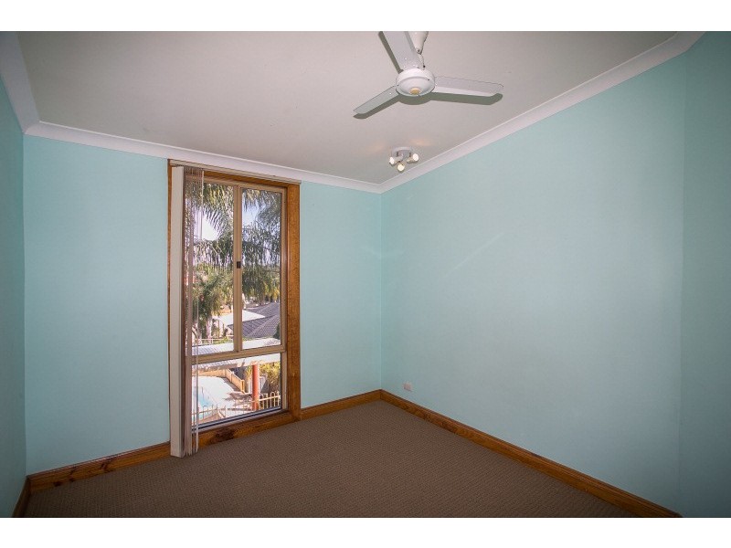25 Rhine Crescent, Beechboro WA 6063