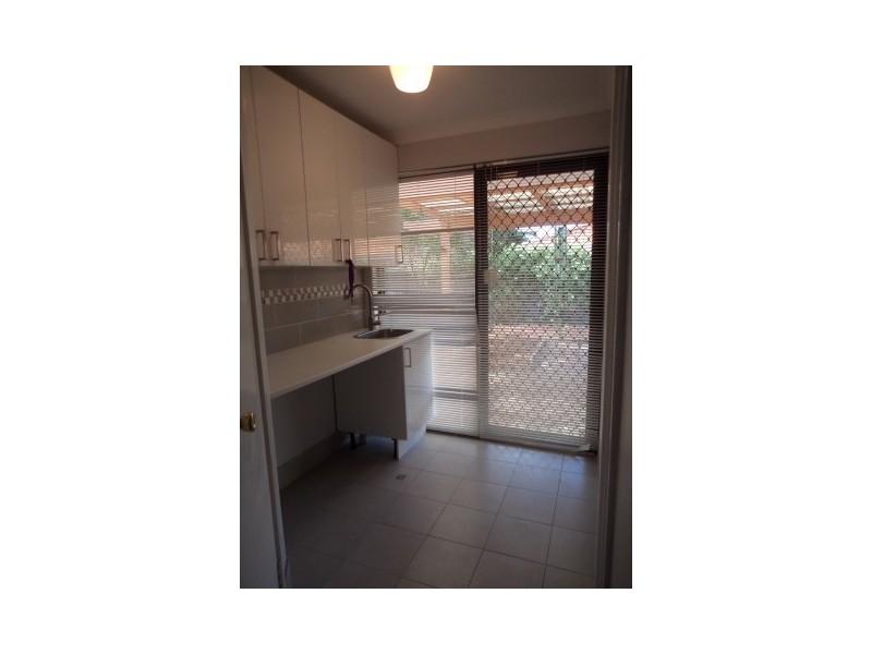 21 Rosmead Avenue, Beechboro WA 6063