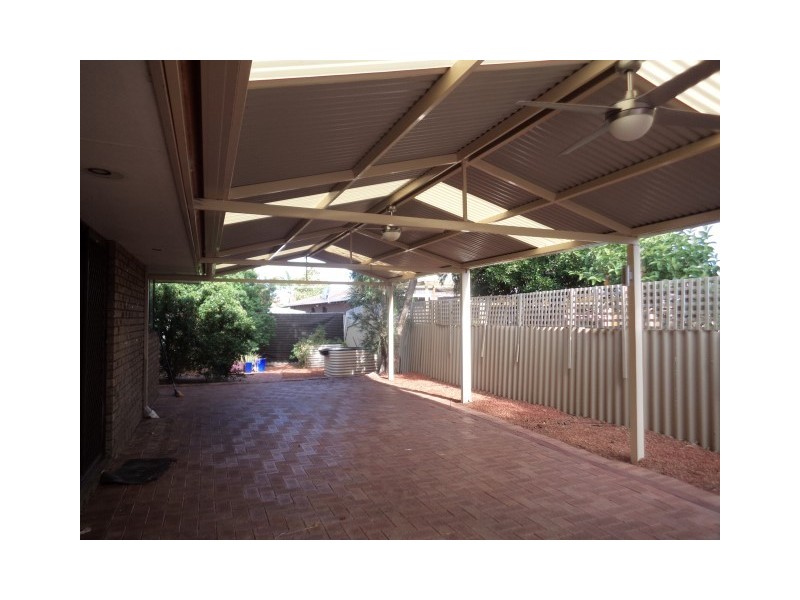 21 Rosmead Avenue, Beechboro WA 6063