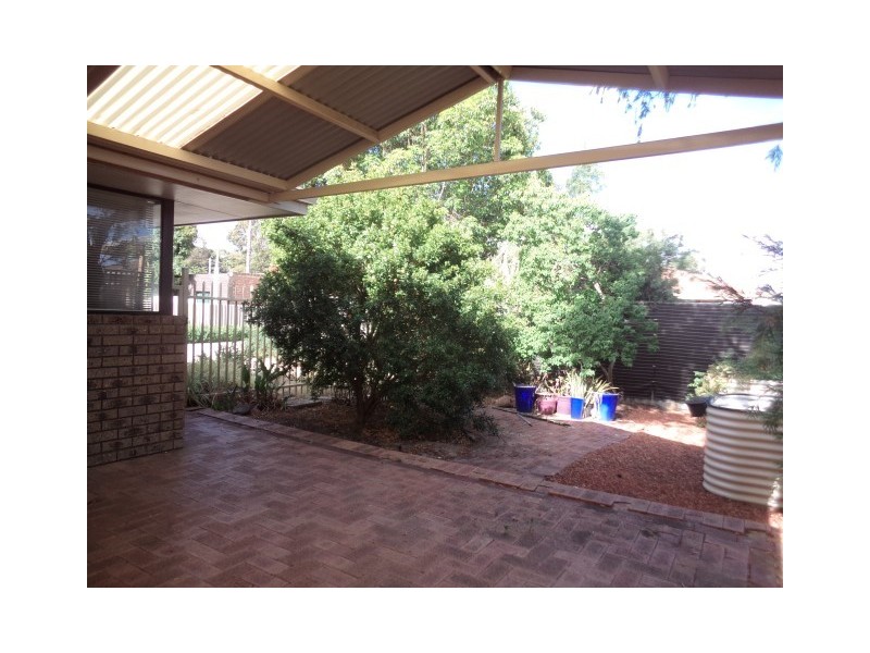 21 Rosmead Avenue, Beechboro WA 6063