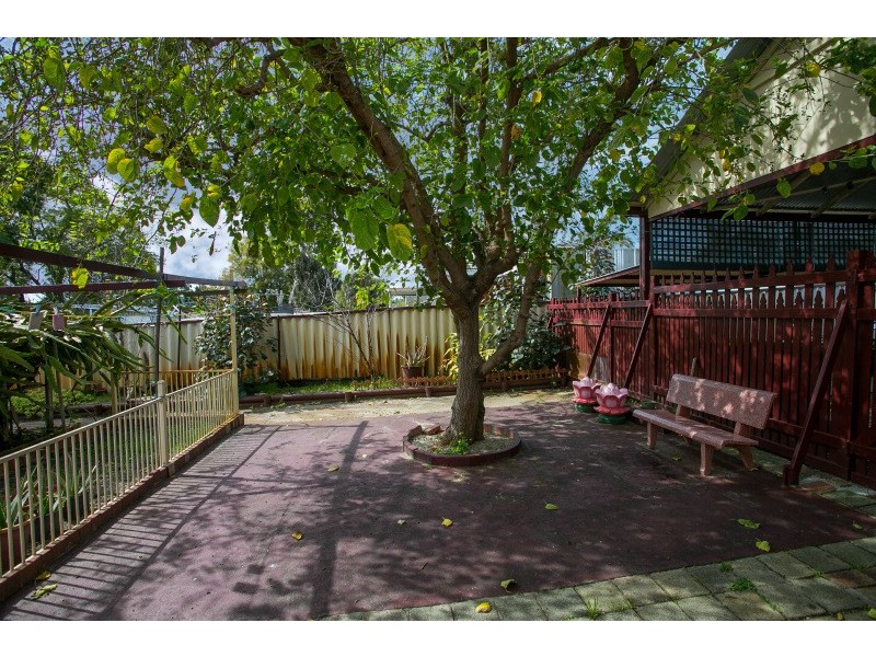 9 McLeod Street, Lockridge WA 6054