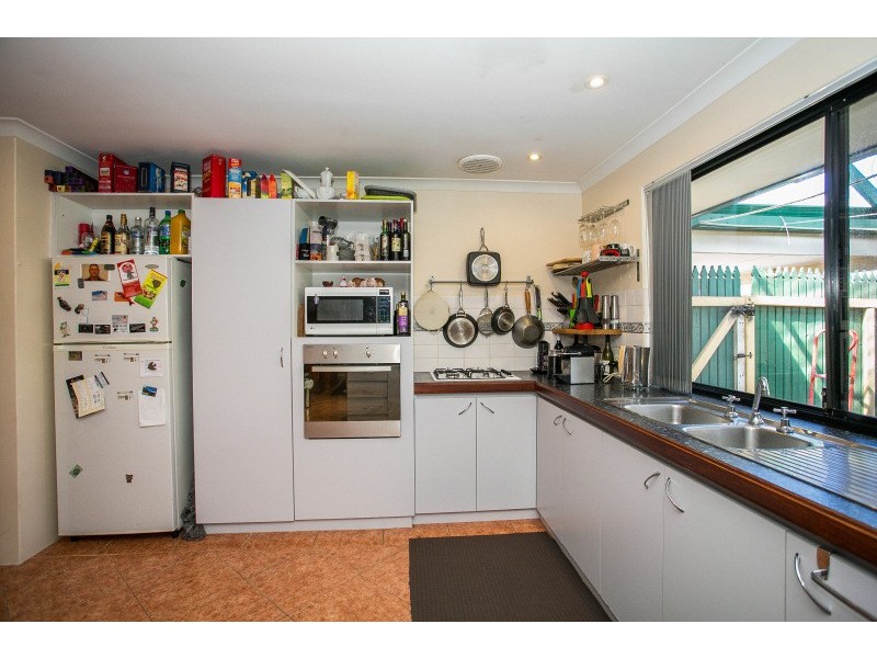 56 Nottingham Gardens, Ballajura WA 6066