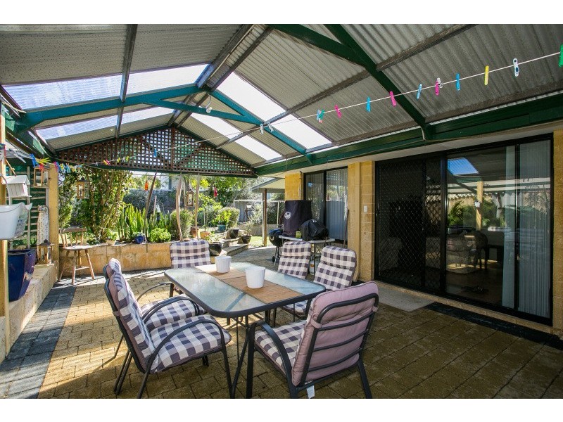 56 Nottingham Gardens, Ballajura WA 6066