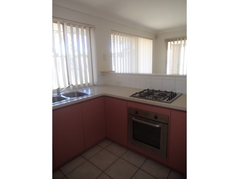 33A Rosmead Avenue, Beechboro WA 6063