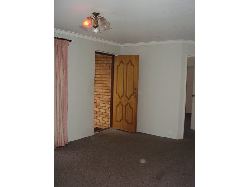 42 Darwin Crescent, Beechboro WA 6063