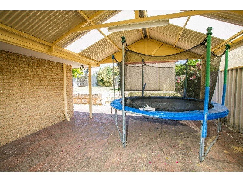 5 Staunton Grove, Mirrabooka WA 6061