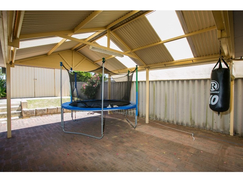 5 Staunton Grove, Mirrabooka WA 6061