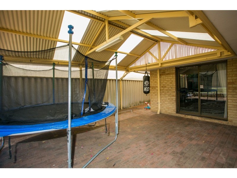 5 Staunton Grove, Mirrabooka WA 6061