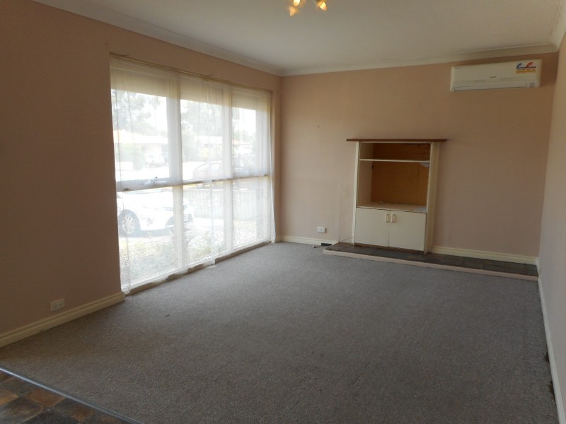 20 Adisham Road, Maddington WA 6109