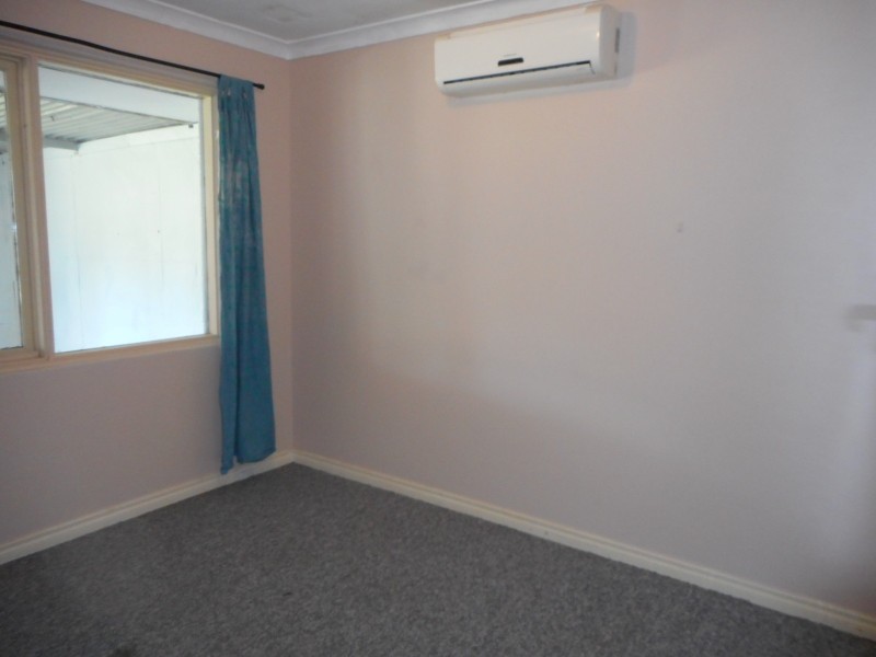 20 Adisham Road, Maddington WA 6109