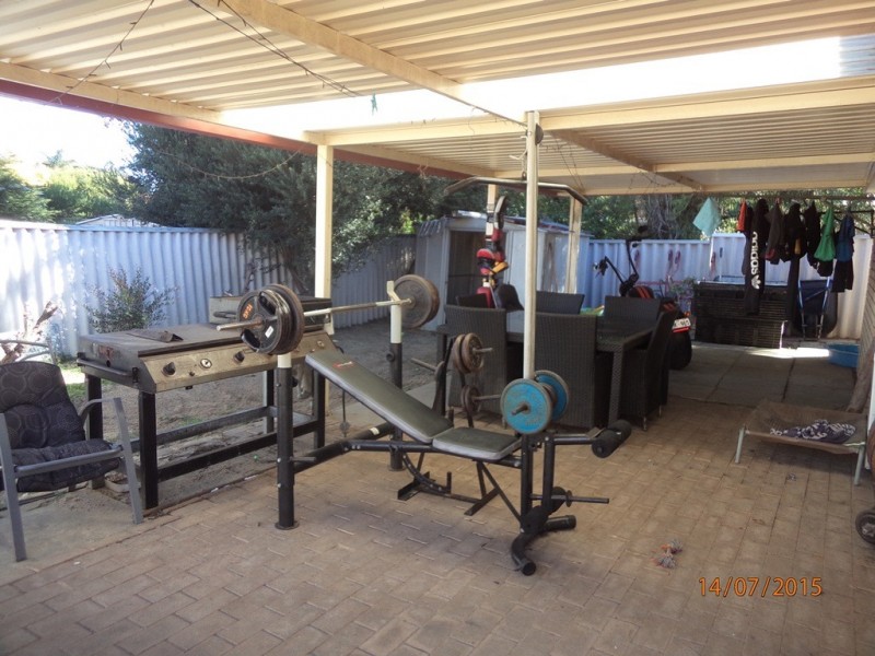 14 Wedgetail Court, Brookdale WA 6112