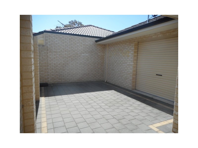 46 Eastdene Circle, Nollamara WA 6061