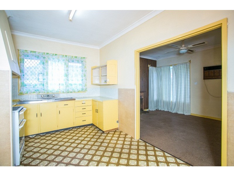 273 Epsom Avenue, Redcliffe WA 6104