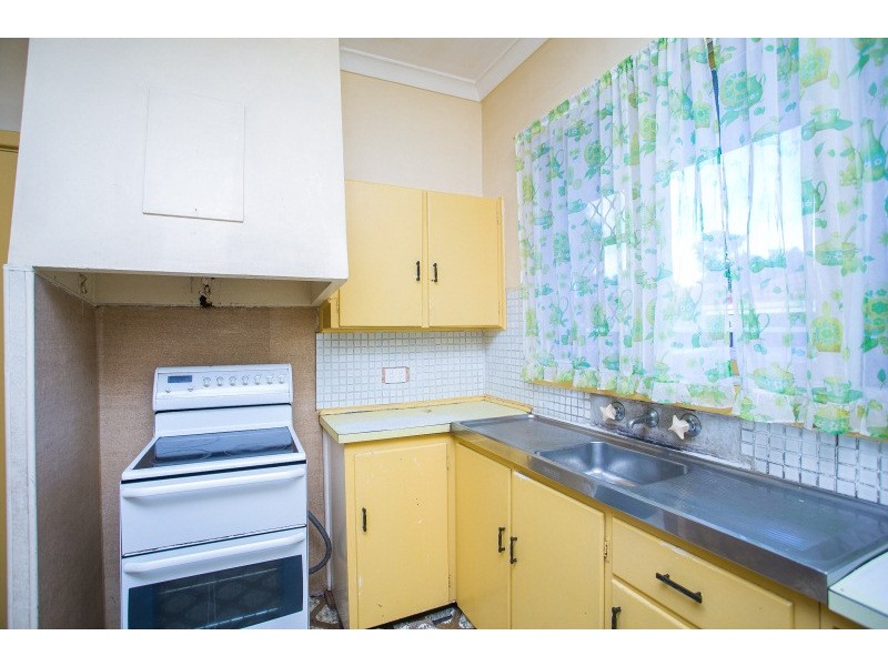 273 Epsom Avenue, Redcliffe WA 6104