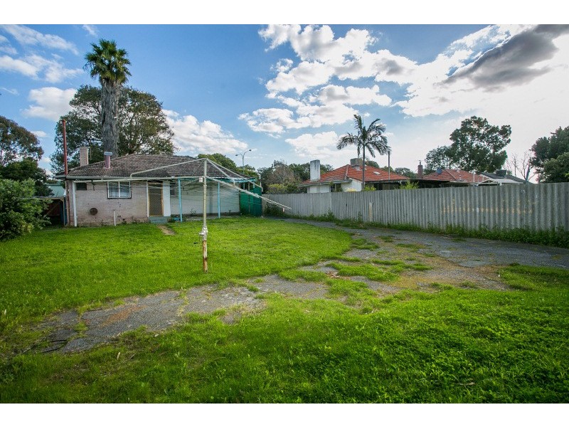 273 Epsom Avenue, Redcliffe WA 6104