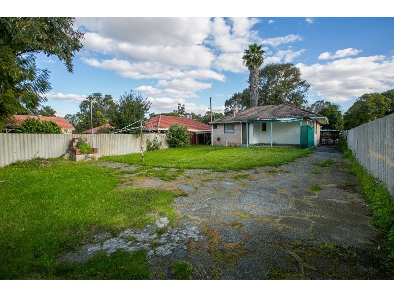 273 Epsom Avenue, Redcliffe WA 6104