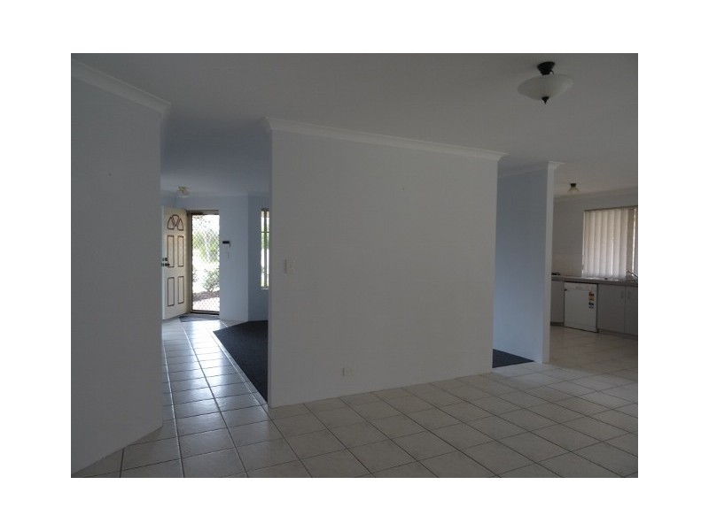 39 Fenchurch Street, Alexander Heights WA 6064