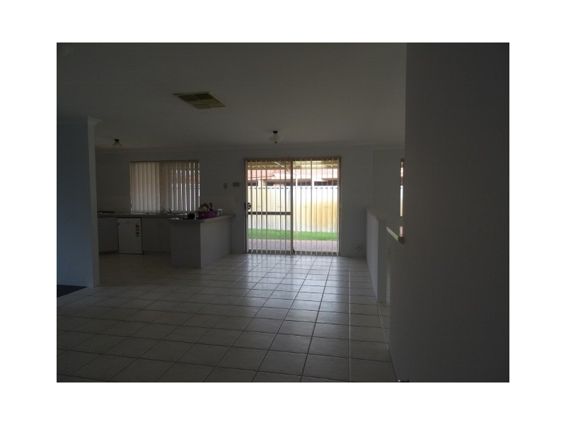 39 Fenchurch Street, Alexander Heights WA 6064