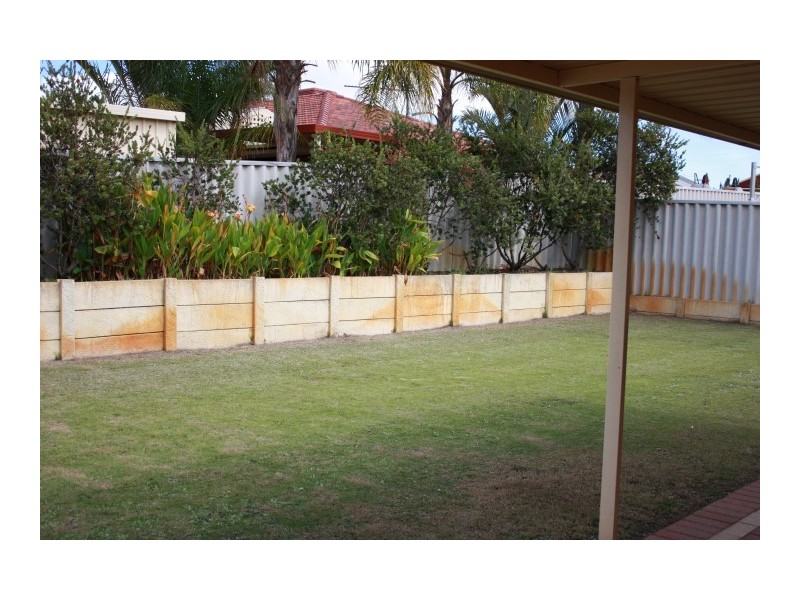 39 Fenchurch Street, Alexander Heights WA 6064