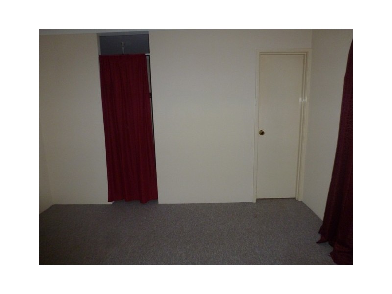 6 Galaxy Court, Alexander Heights WA 6064