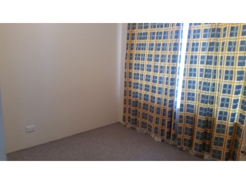 6 Galaxy Court, Alexander Heights WA 6064