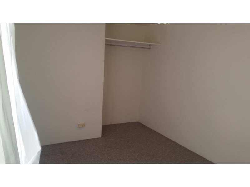 6 Galaxy Court, Alexander Heights WA 6064