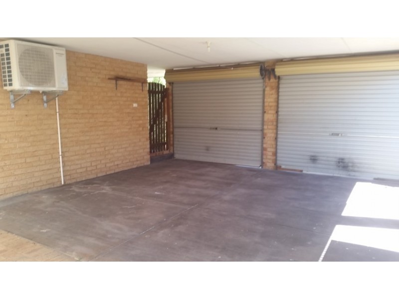 6 Galaxy Court, Alexander Heights WA 6064