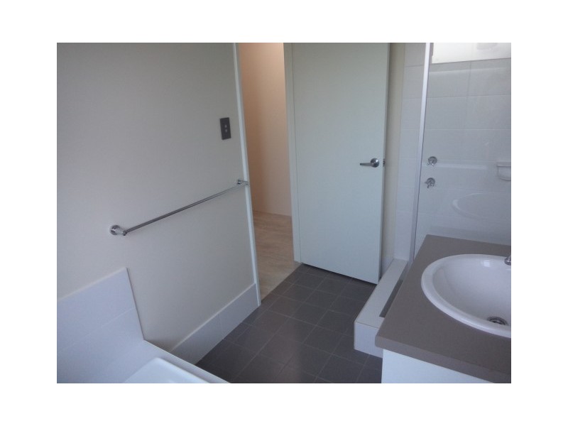 5 Levanto Way, West Swan WA 6055