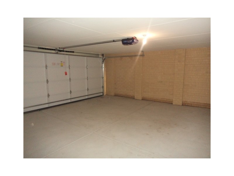 5 Levanto Way, West Swan WA 6055