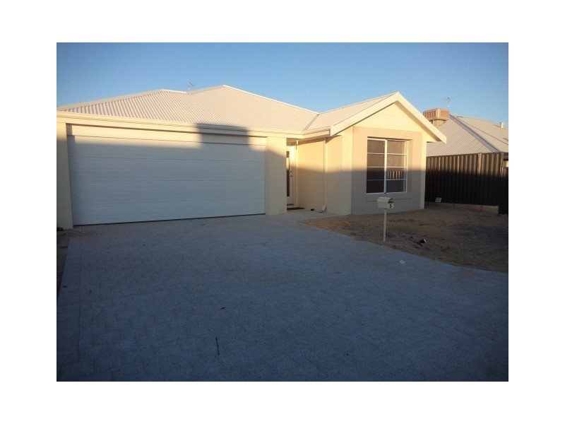 5 Levanto Way, West Swan WA 6055