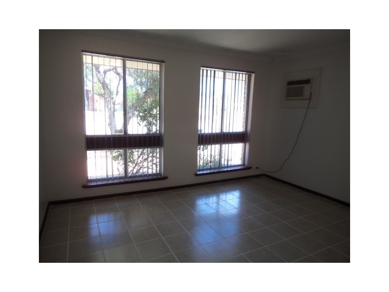 34 Sheoak Road, Maddington WA 6109