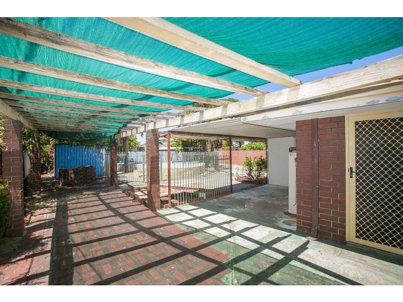 98 Mirrabooka, Koondoola WA 6064