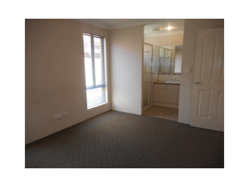 64B Cooper Street, Madeley WA 6065