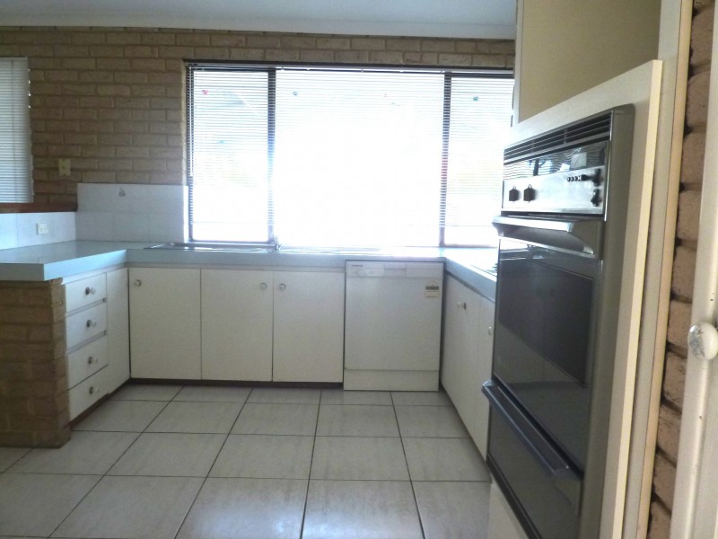 58 Regent Drive, Alexander Heights WA 6064