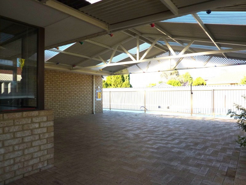 58 Regent Drive, Alexander Heights WA 6064