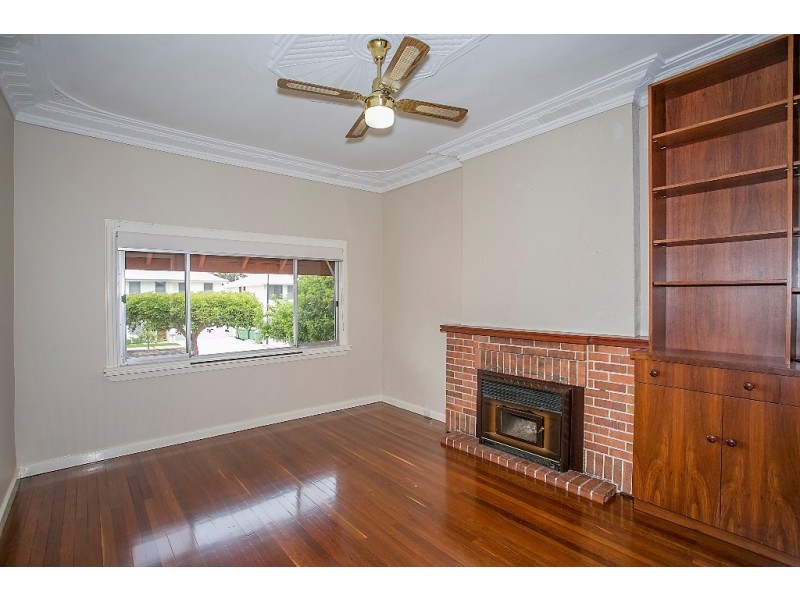 27 Kenilworth Street, Bayswater WA 6053