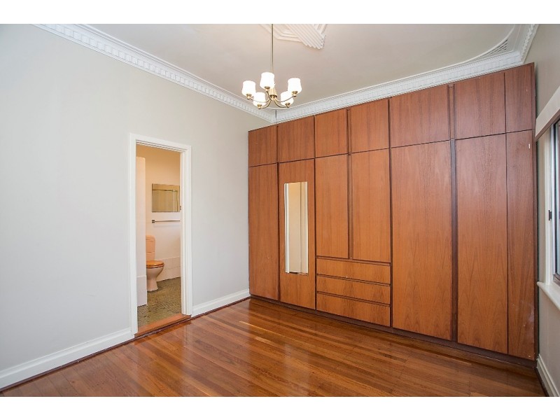 27 Kenilworth Street, Bayswater WA 6053