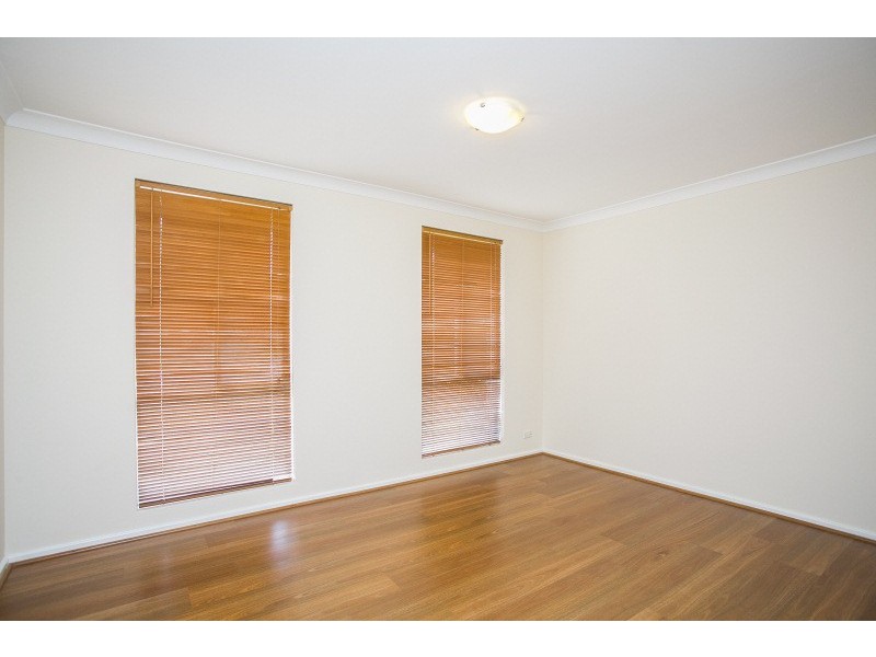 24 Gillam Way, Beechboro WA 6063