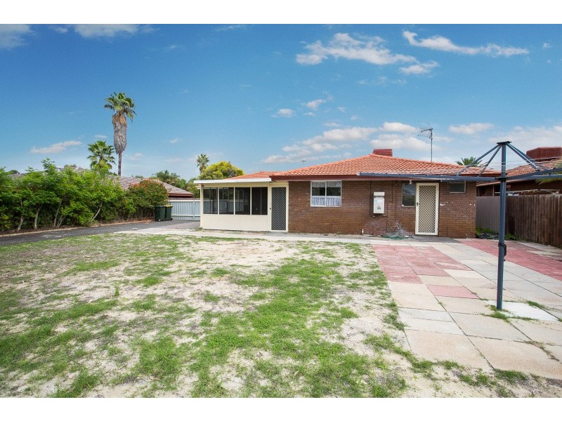 24 Gillam Way, Beechboro WA 6063