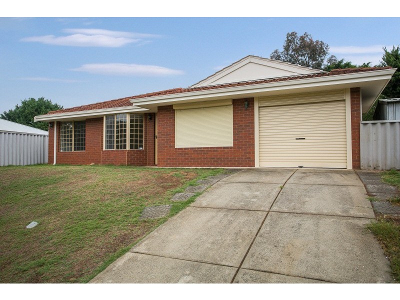 9 Judges Gardens, Leda WA 6170