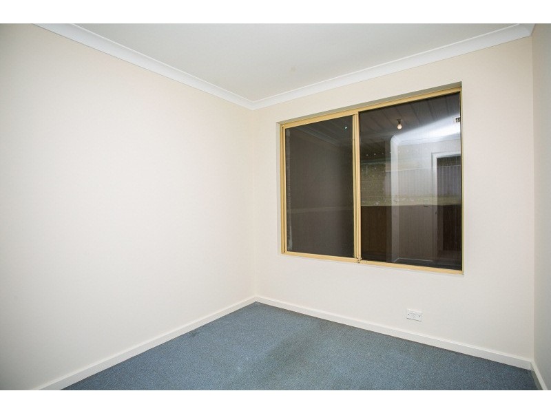 9 Judges Gardens, Leda WA 6170