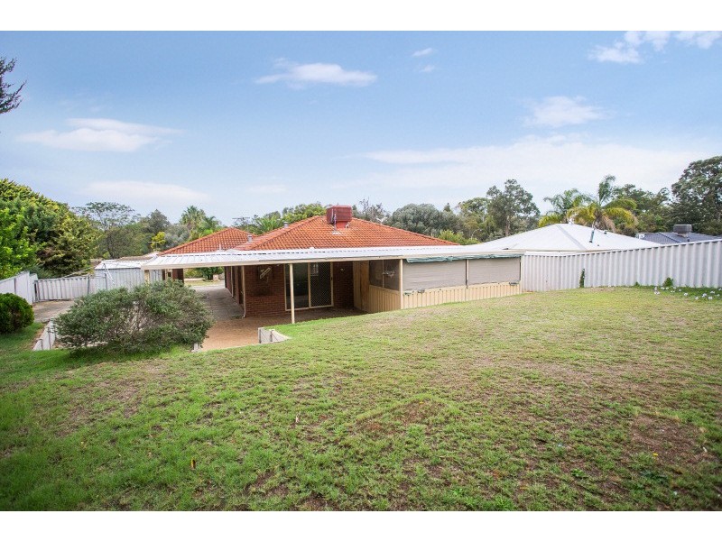 9 Judges Gardens, Leda WA 6170