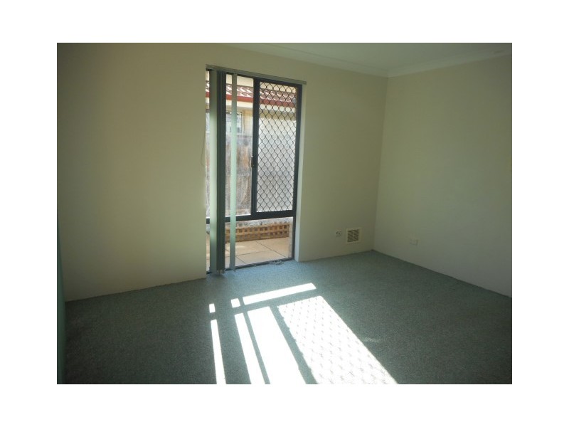 15 Larrawa Circle, Ellenbrook WA 6069