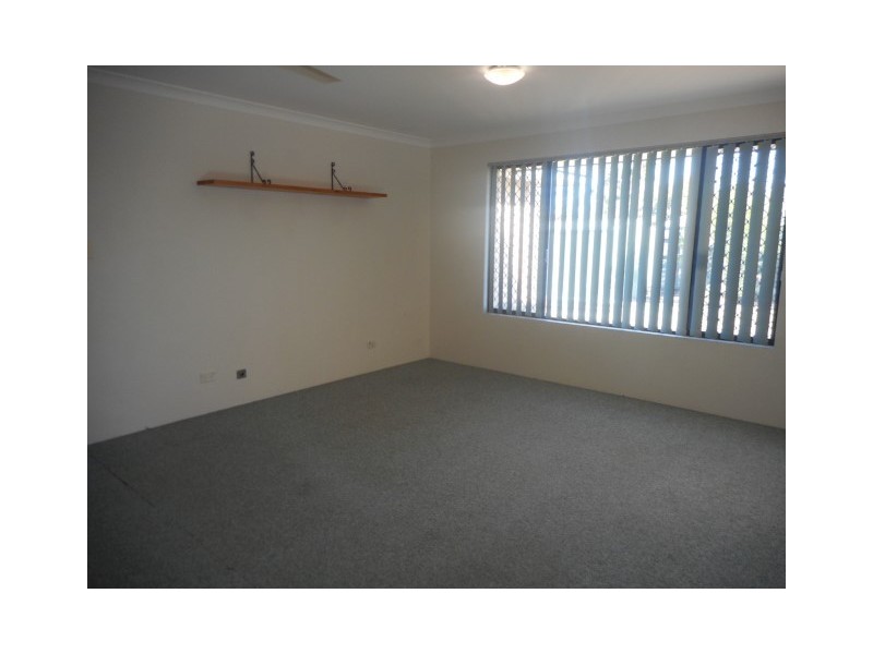 15 Larrawa Circle, Ellenbrook WA 6069