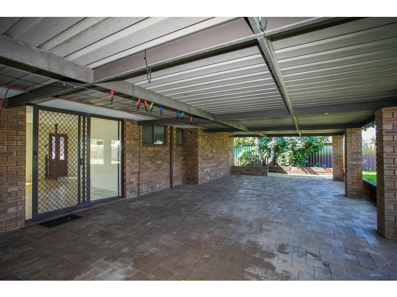 5 Carstairs Court, Beechboro WA 6063