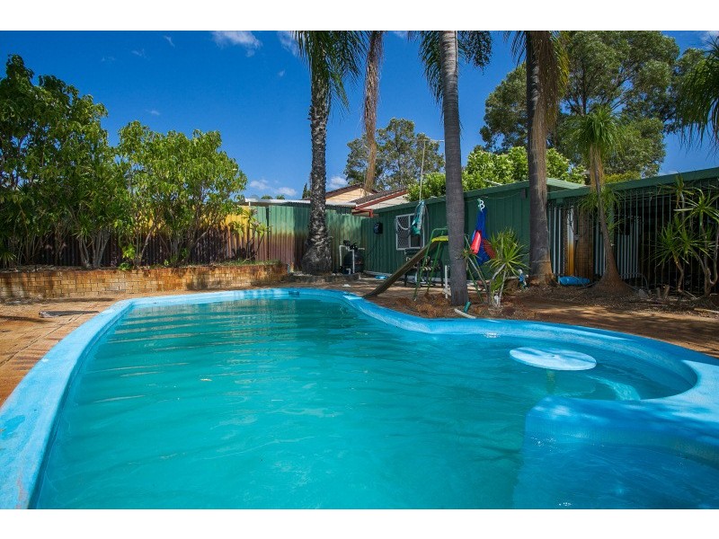 5 Carstairs Court, Beechboro WA 6063