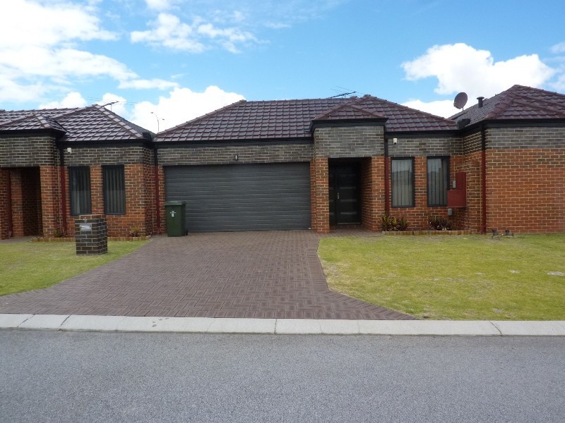 4 Bowtell Way, Darch WA 6065