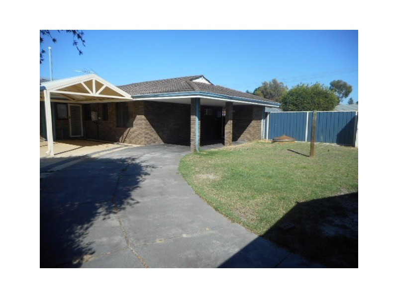 17A Faulkner Way, Eden Hill WA 6054