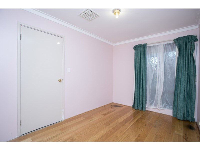 21 Amazon Drive, Beechboro WA 6063