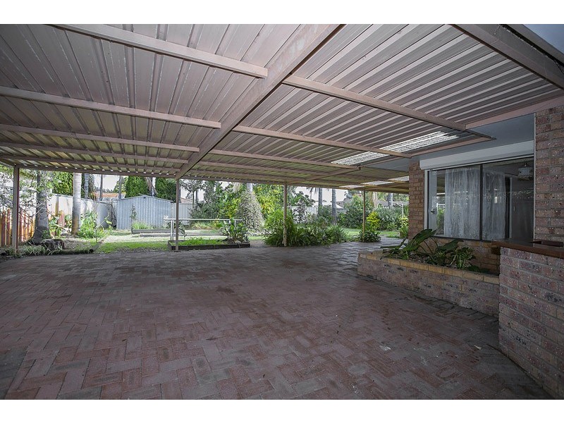 21 Amazon Drive, Beechboro WA 6063